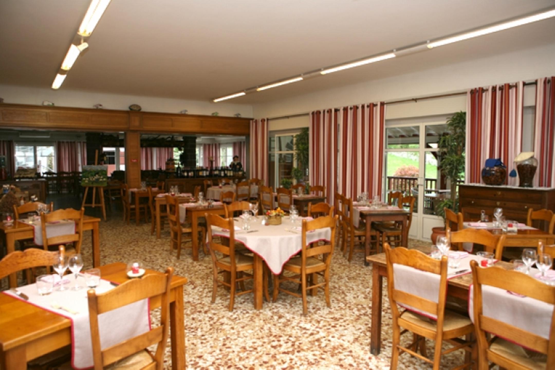 Logis Hotel Ur-Hegian Aïnhoa Eksteriør billede