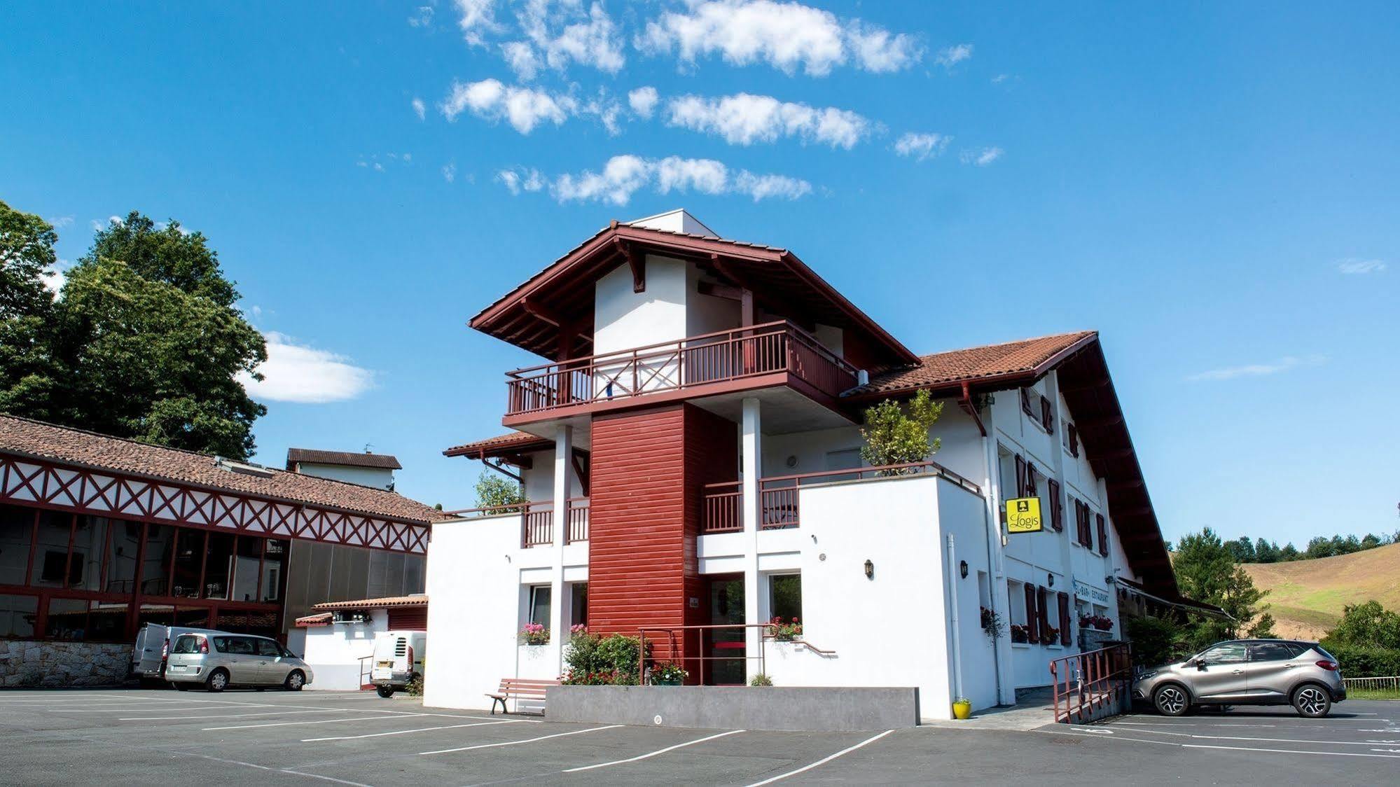 Logis Hotel Ur-Hegian Aïnhoa Eksteriør billede