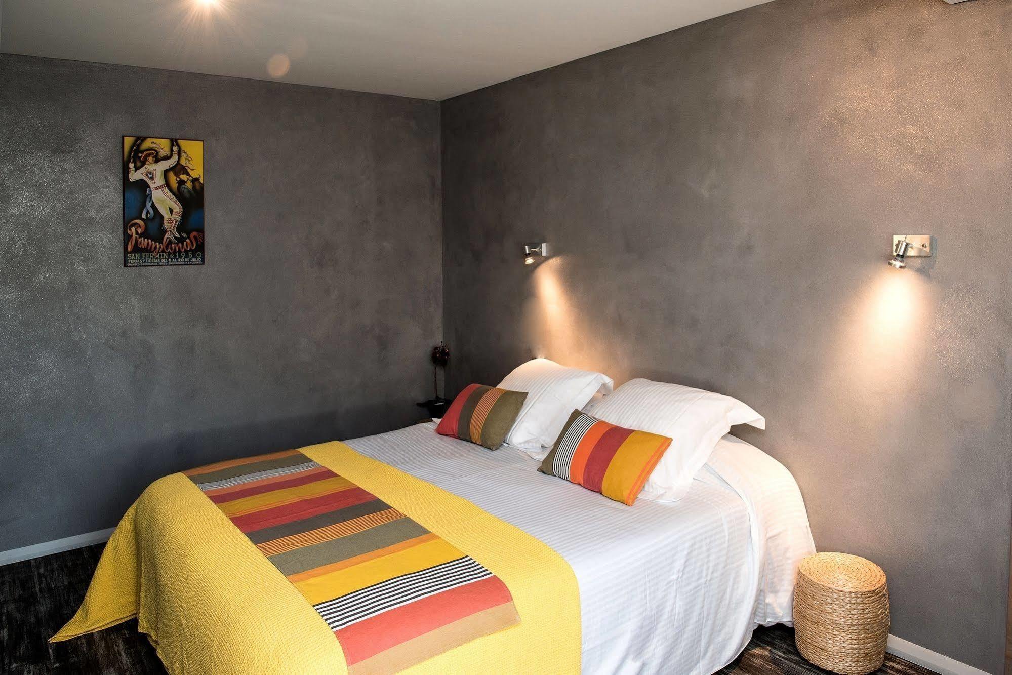 Logis Hotel Ur-Hegian Aïnhoa Eksteriør billede